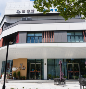 叮咚，Y·CAFE请您领取十月惊喜~